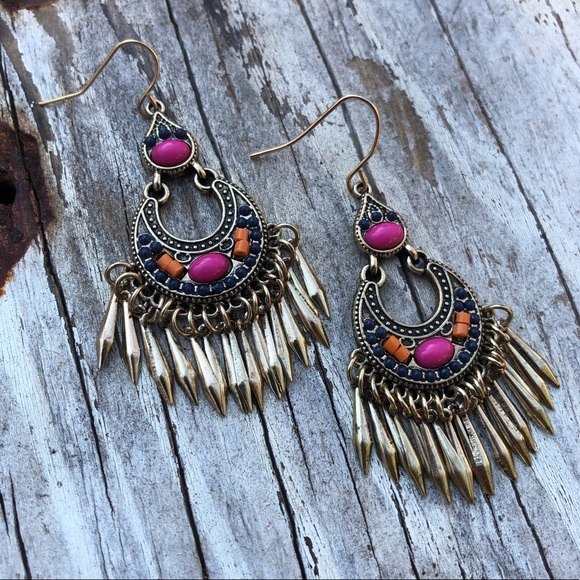 FREE when bundled! Western Tassel Statement Earrings! - Picture 3 of 7